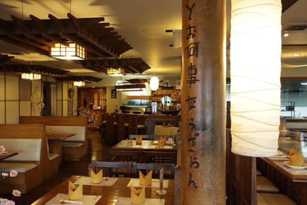 蓝天酒店 巴厘巴板 外观 照片